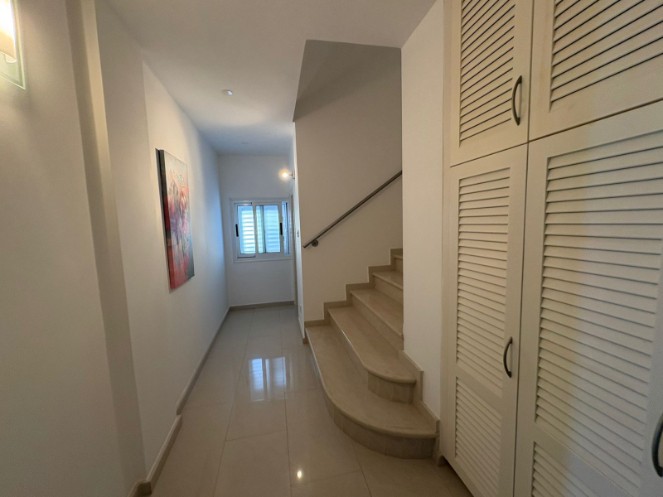 Detached Villa For Sale  in  Peyia