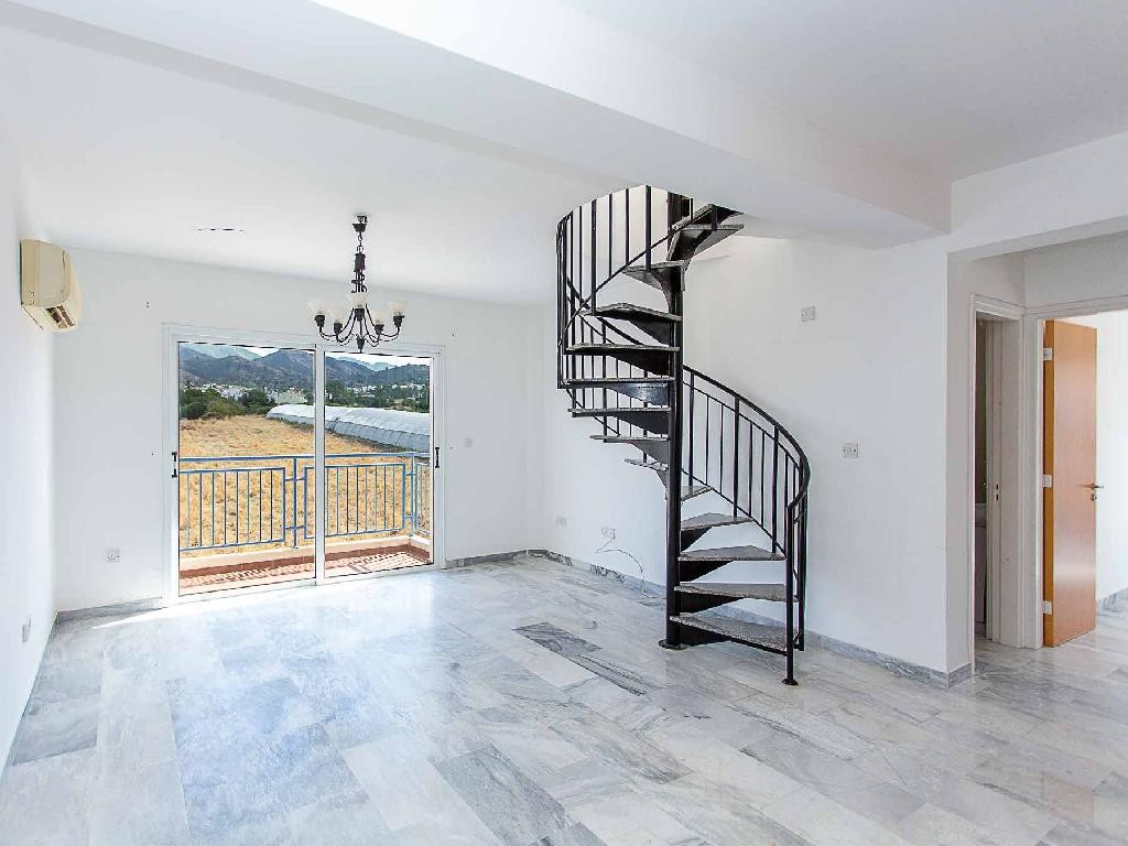 House - Toscanas Hills - Argaka, Paphos