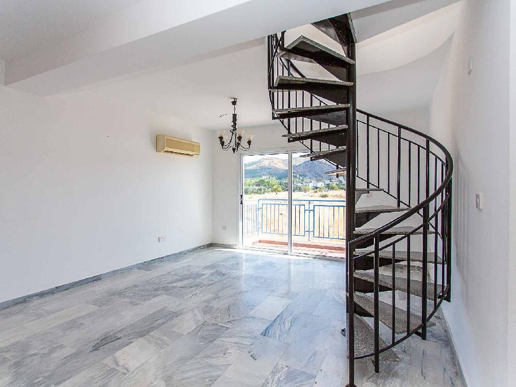 House - Toscanas Hills - Argaka, Paphos