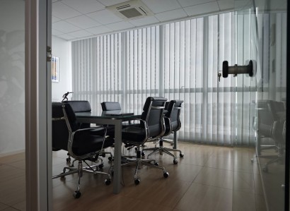 Latsia, Nicosia Office  For Rent | WW31659
