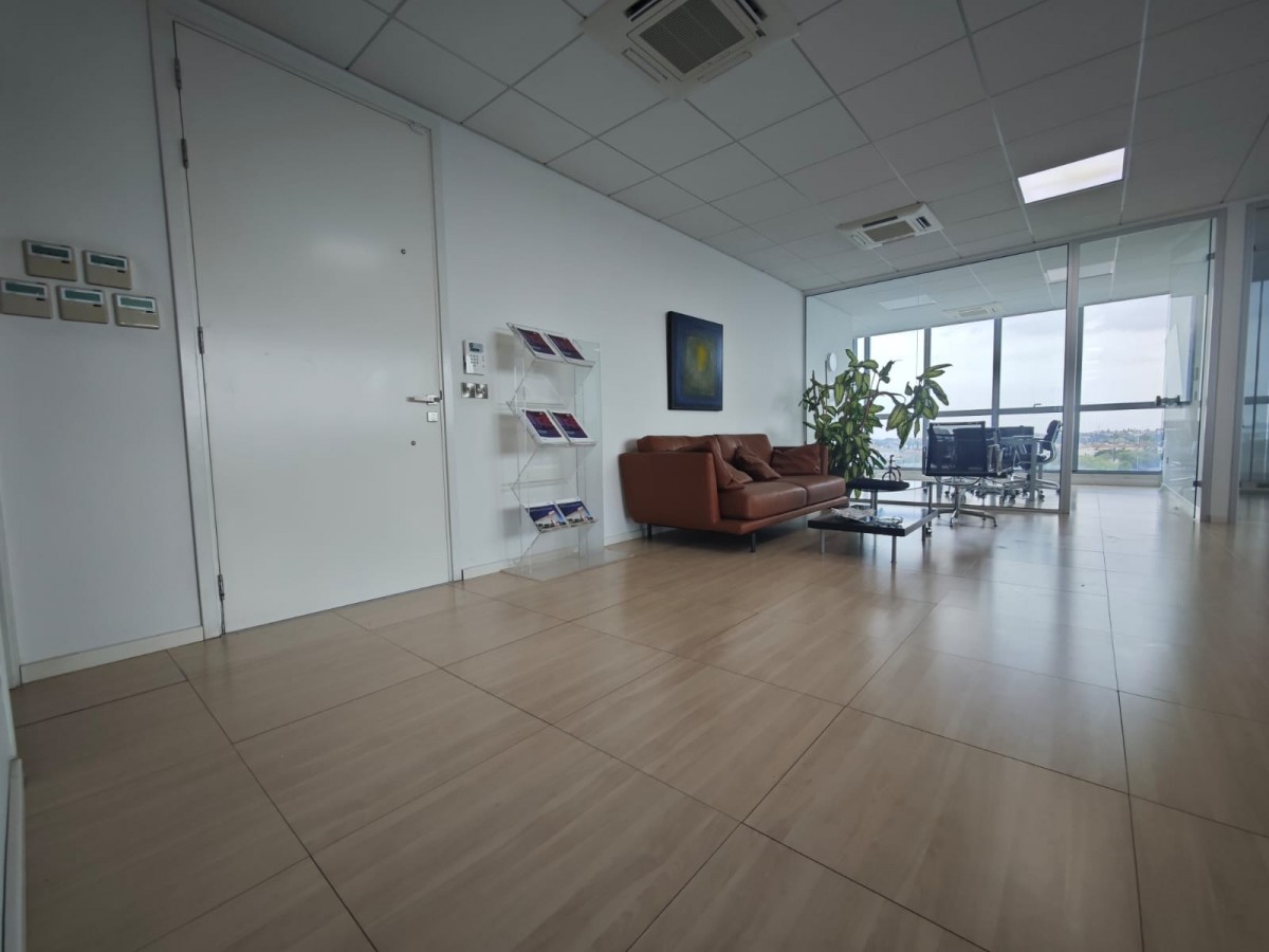 Office  For Rent  in  Latsia
