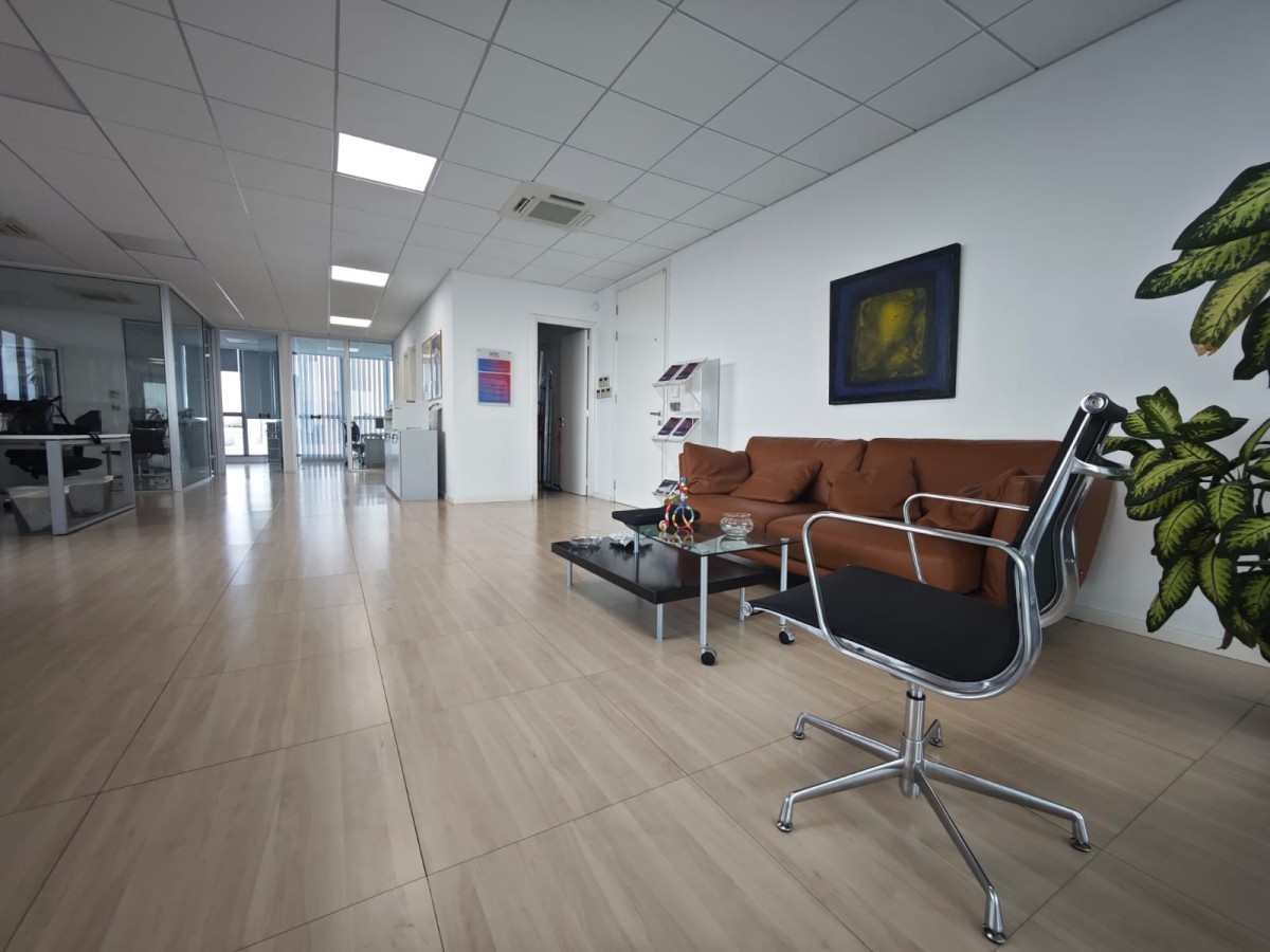 Office  For Rent  in  Latsia