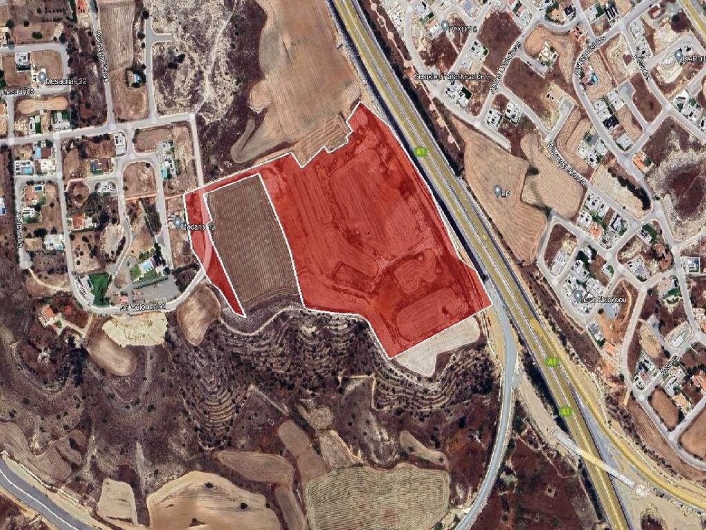 Plot - Nea Ledra, Dali