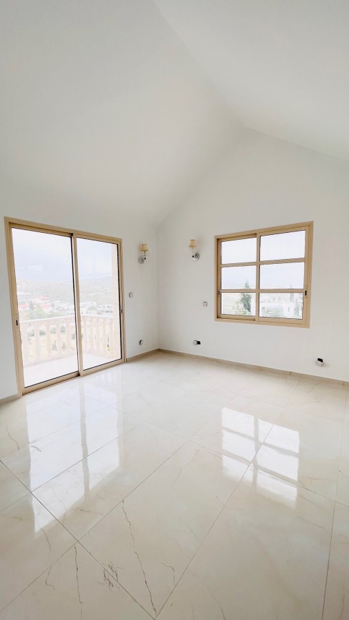 Detached Villa For Sale  in  Palodeia