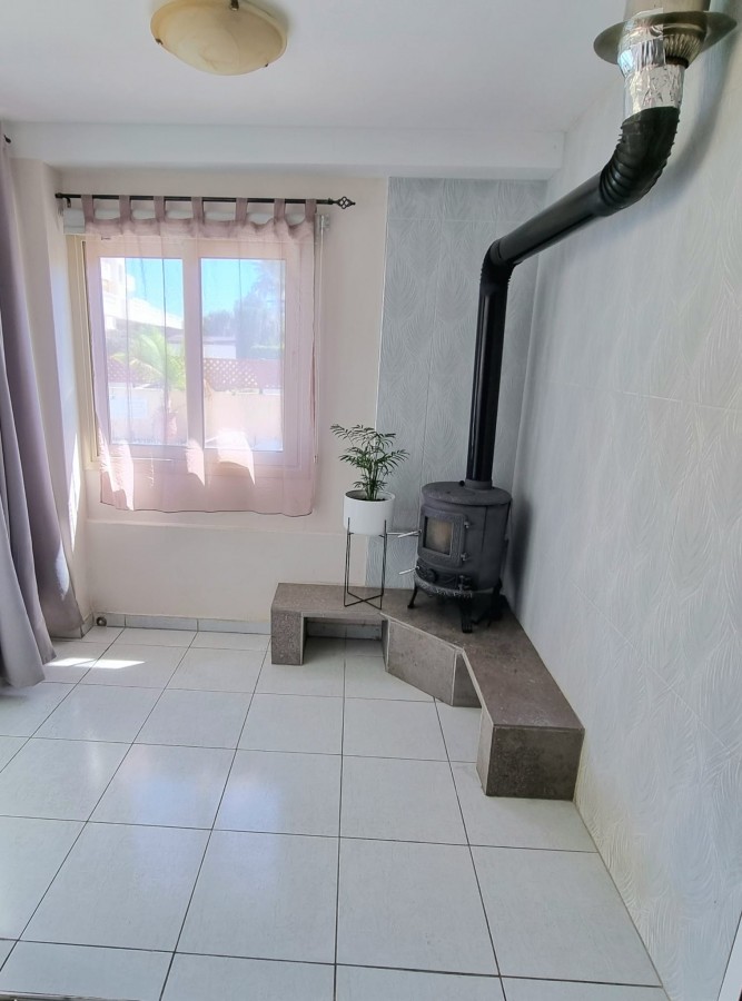 Semi Detached Villa For Sale  in  Kato Paphos - Universal