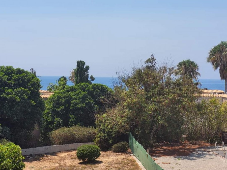 Detached Villa For Sale  in  Chlorakas