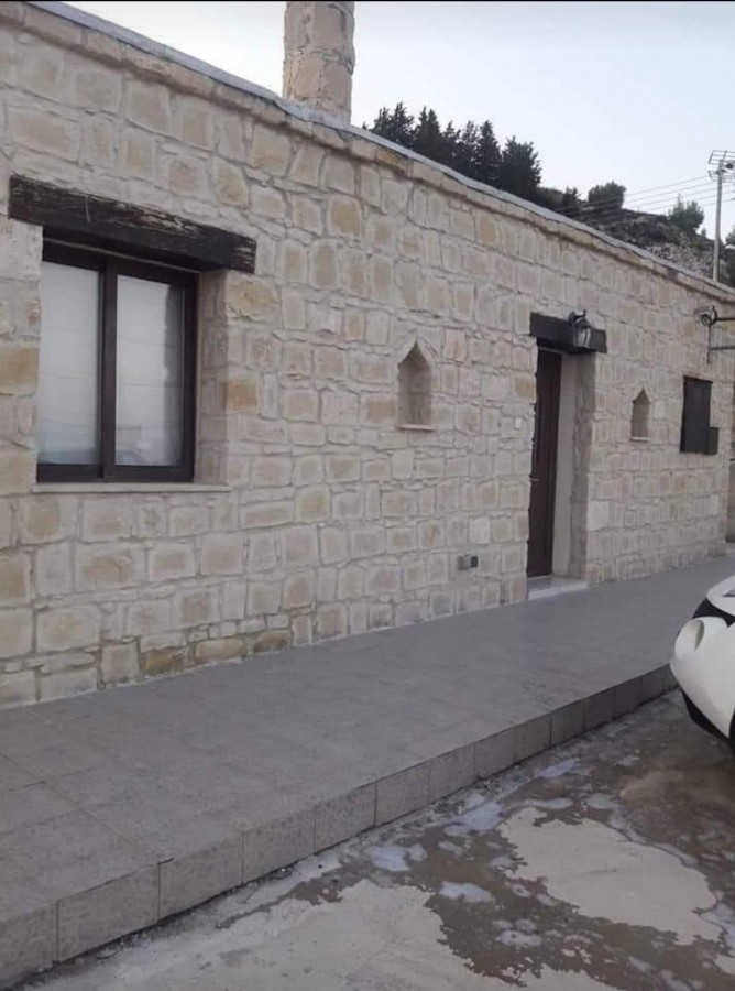 Stone House For Sale  in  Koilineia