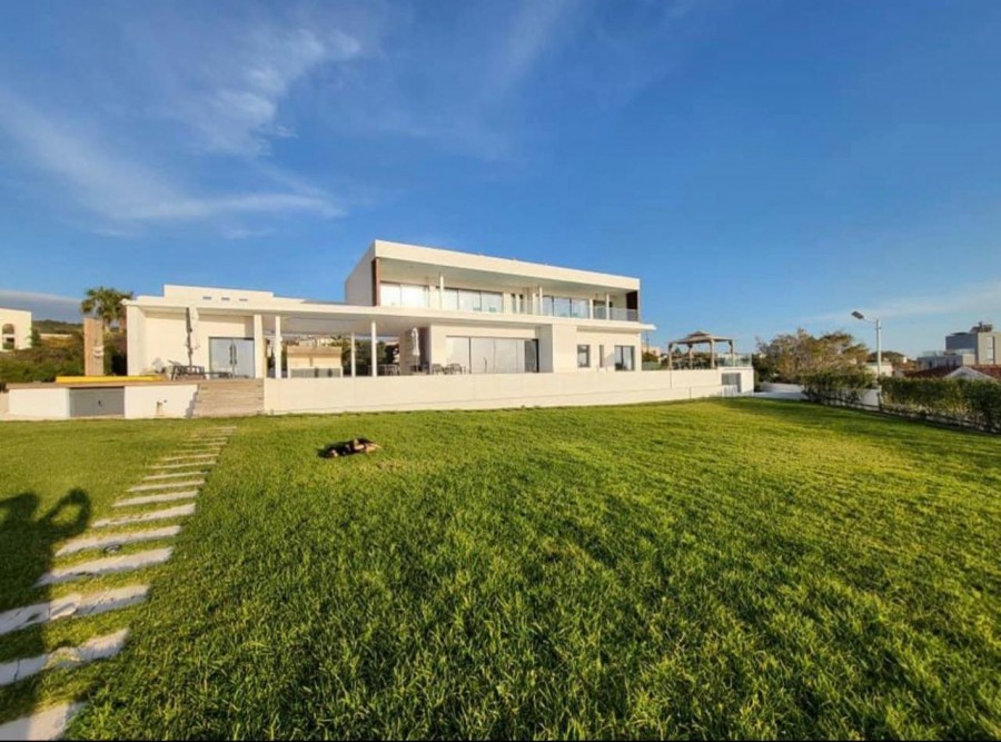 Detached Villa For Sale  in  Peyia - Sea Caves