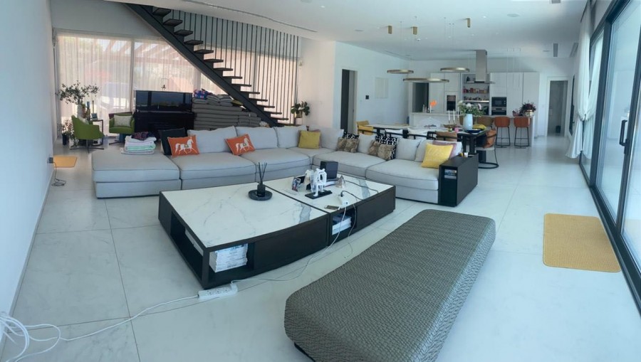 Detached Villa For Sale  in  Peyia - Sea Caves