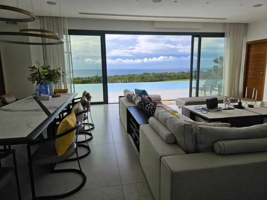 Detached Villa For Sale  in  Peyia - Sea Caves