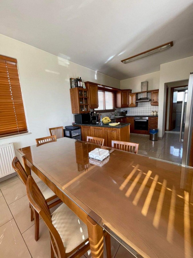 Detached Villa For Sale  in  Yeroskipou