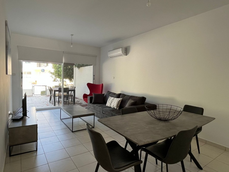 Floor Apartment  For Sale  in  Kato Paphos - Universal