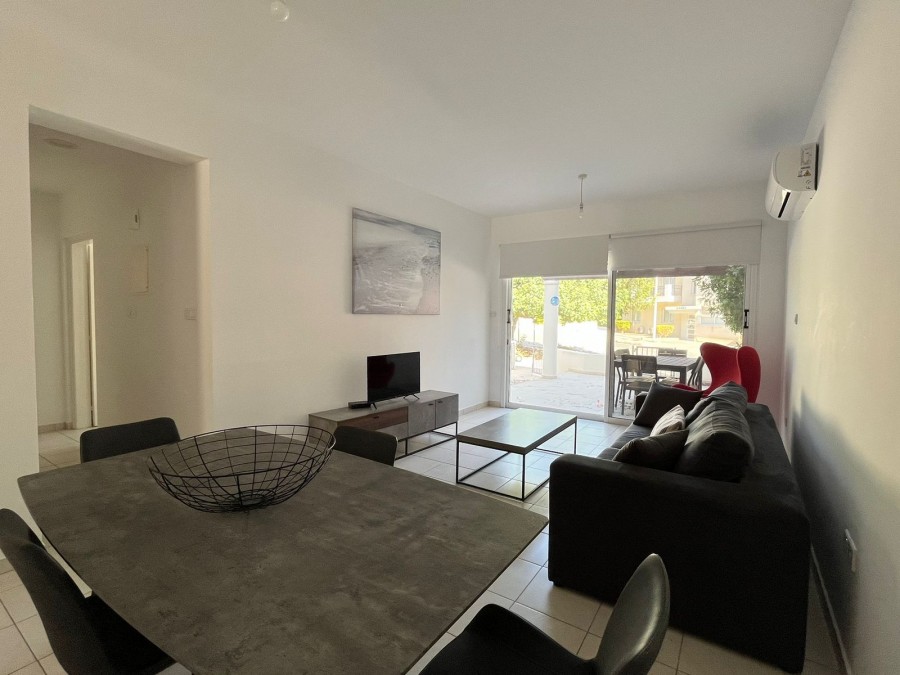Floor Apartment  For Sale  in  Kato Paphos - Universal
