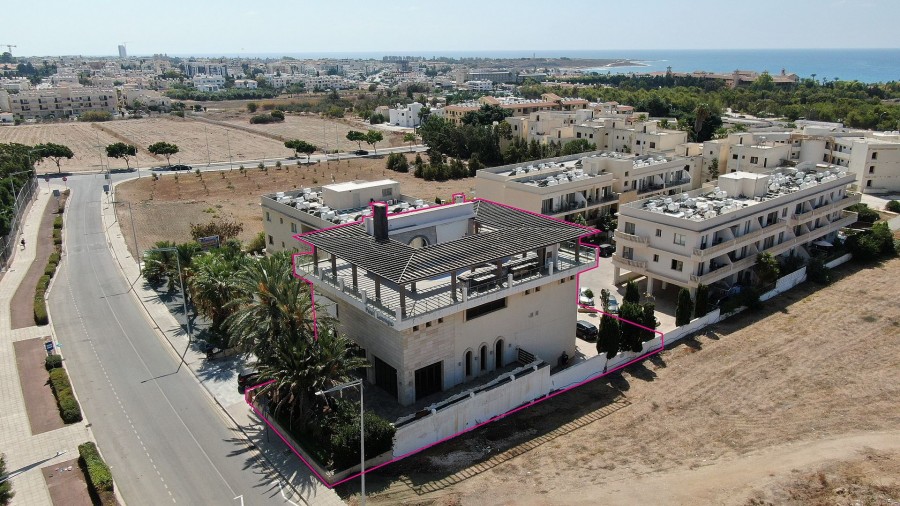 Mouttalos, Paphos Mixed Use Building For Sale | WW12081