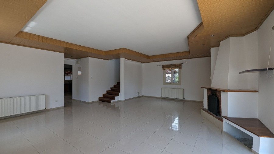 Detached Villa For Sale  in  Lakatamia