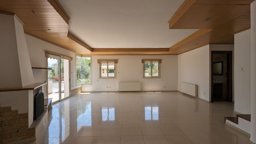 Detached Villa For Sale  in  Lakatamia