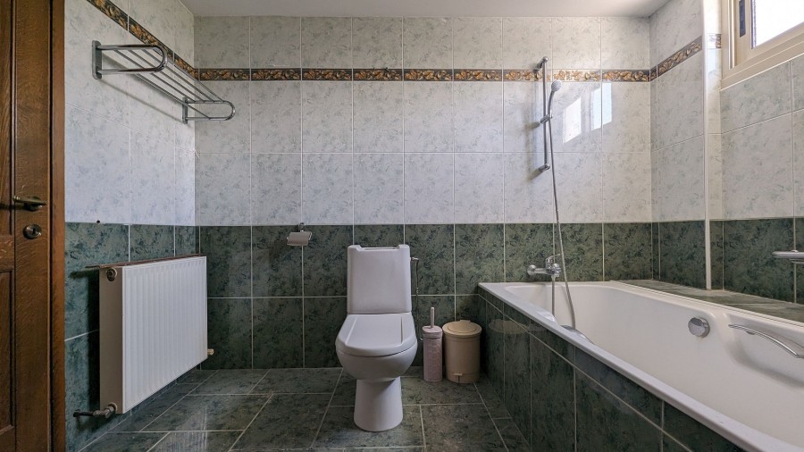 Detached Villa For Sale  in  Lakatamia