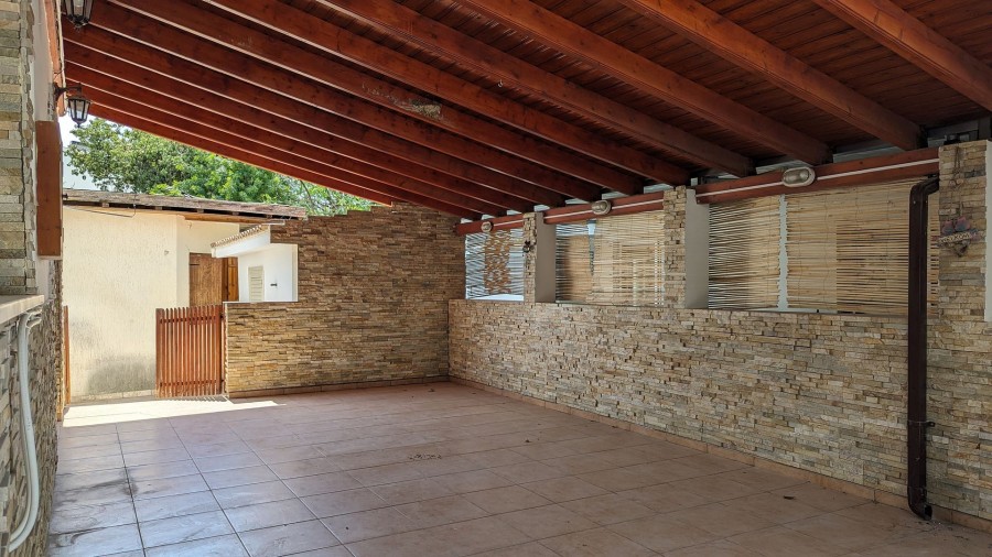Detached Villa For Sale  in  Lakatamia