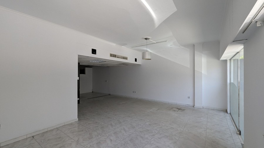 Semi Detached Villa For Sale  in  Strovolos