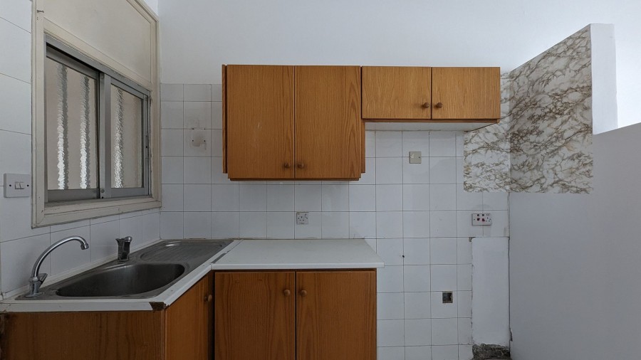 Semi Detached Villa For Sale  in  Strovolos