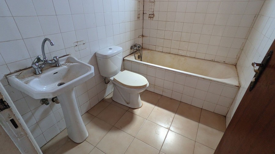 Mixed Use Building For Sale  in  Xylofagou