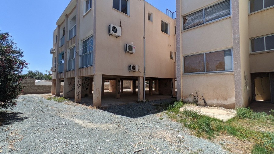 Mixed Use Building For Sale  in  Xylofagou