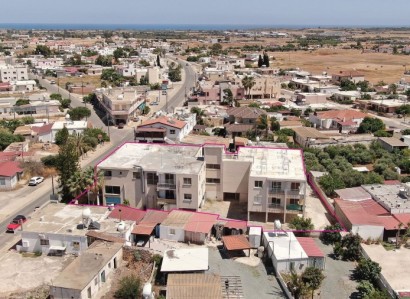 Xylofagou, Larnaca Mixed Use Building For Sale | WW12201