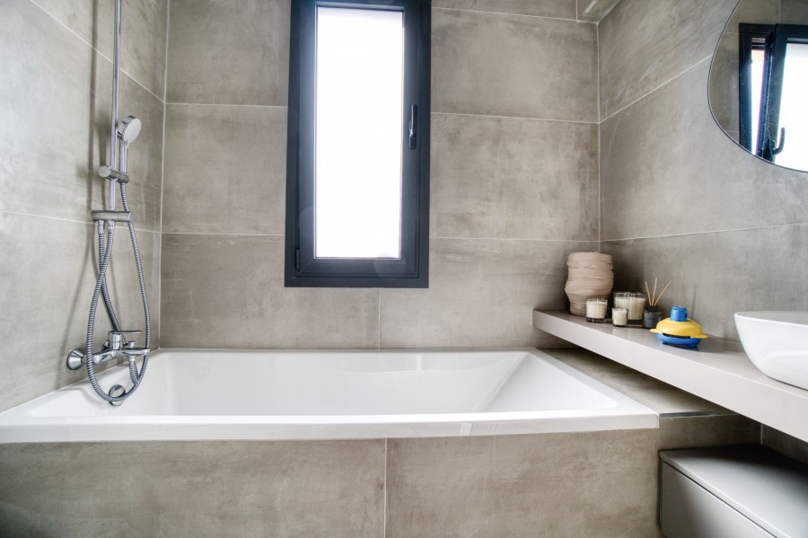 Detached Villa For Sale  in  Anavargos