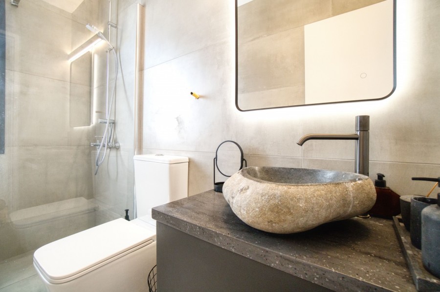 Detached Villa For Sale  in  Anavargos