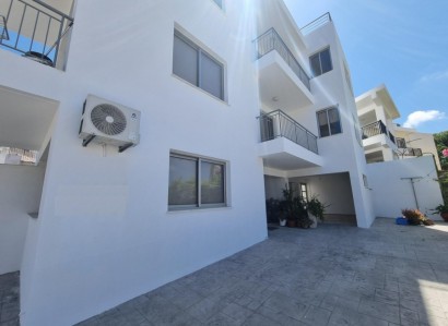 Kissonerga, Paphos Residential Building Sold | WW12242