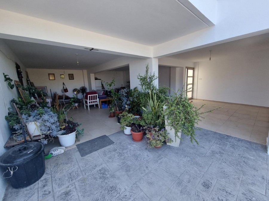 Residential Building For Sale  in  Kissonerga