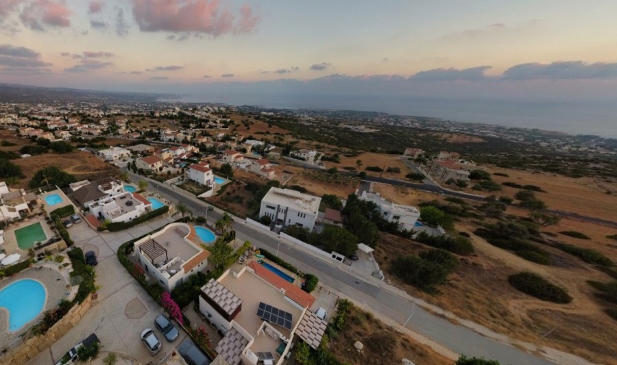 Residential Plot For Sale  in  Peyia