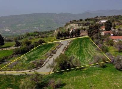 Fyti, Paphos Residential Field For Sale | WW12344