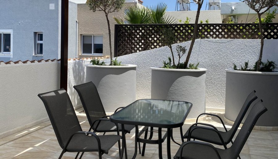Penthouse For Sale  in  Kato Paphos - Universal