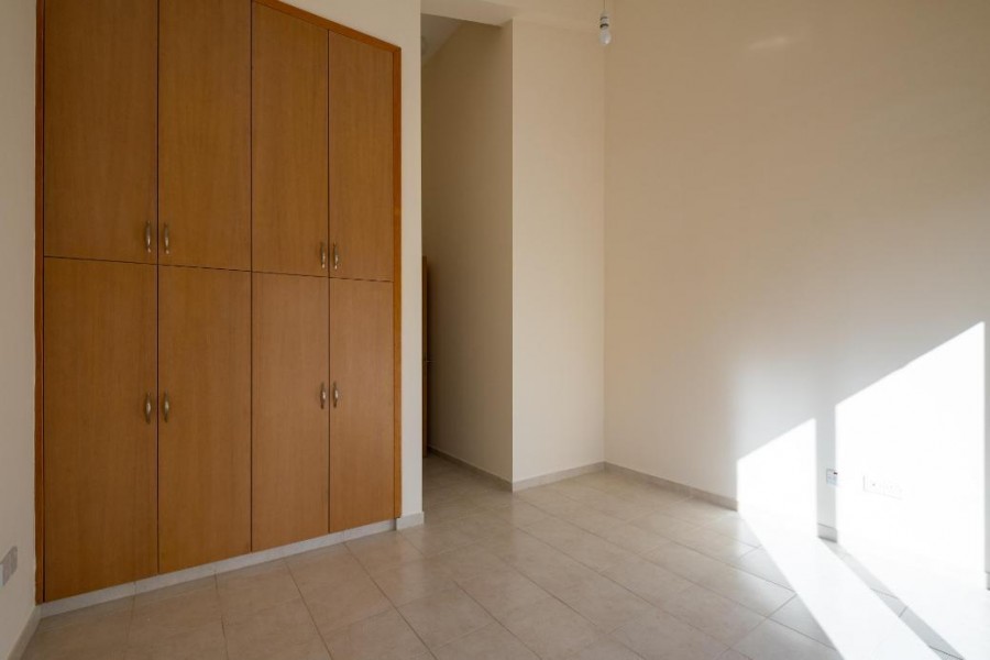 Town House / Maisonette For Sale  in  Peyia