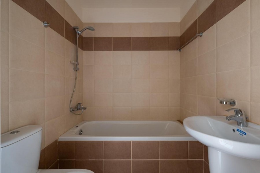 Town House / Maisonette For Sale  in  Peyia