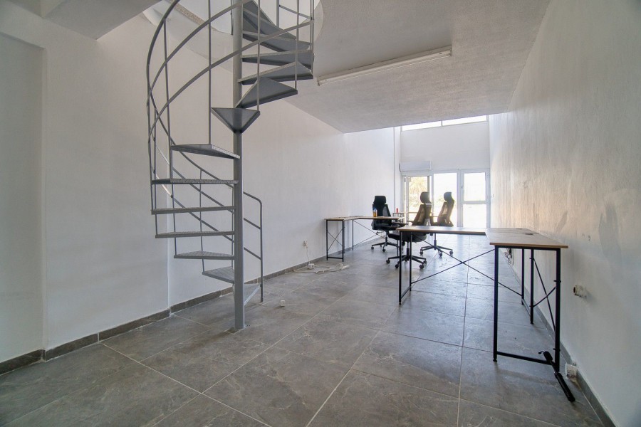 Paphos, Paphos Shop For Rent | WW12403