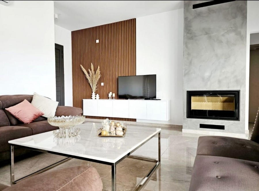 Detached Villa For Sale  in  Empa