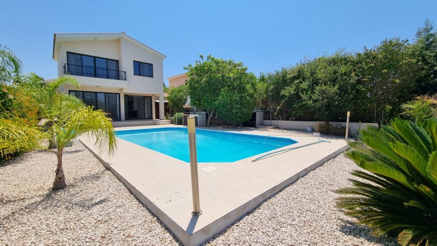 Detached Villa For Rent  in  Kouklia - Secret Valley
