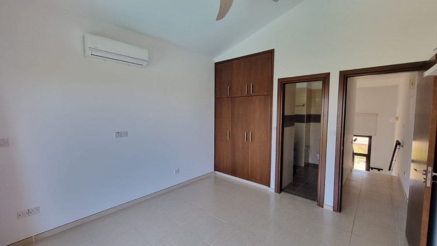 Detached Villa For Rent  in  Kouklia - Secret Valley