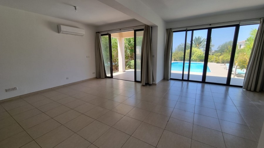 Detached Villa For Rent  in  Kouklia - Secret Valley