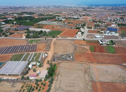Dherynia, Famagusta Residential Field For Sale | WW27418