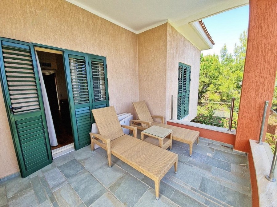 Detached Villa For Sale  in  Neo Chorio