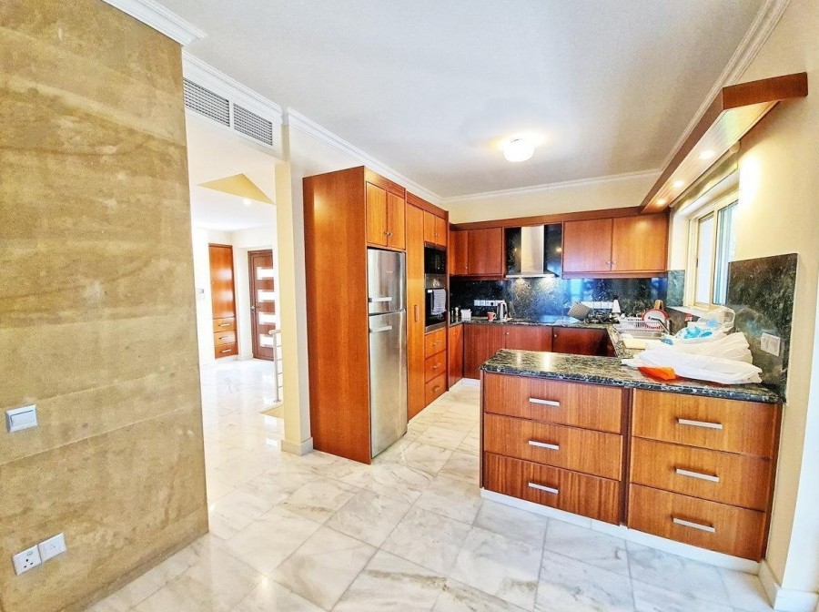 Detached Villa For Sale  in  Neo Chorio