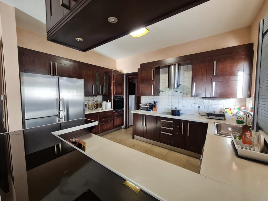 Detached Villa For Rent  in  Konia