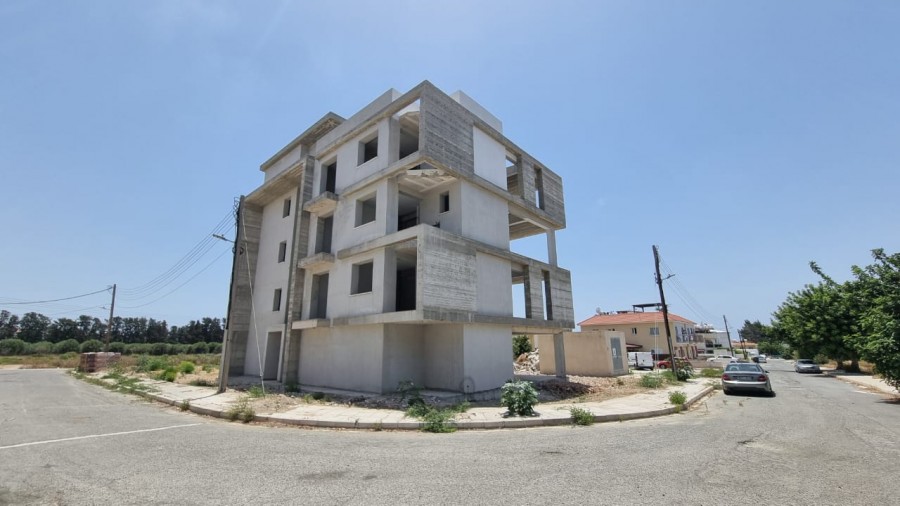 Apartment For Sale  in  Kato Paphos - Universal