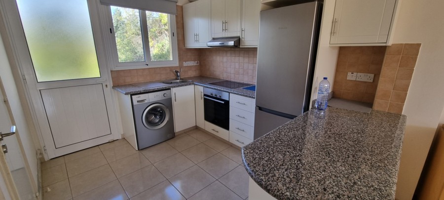 Town House / Maisonette For Sale  in  Kato Paphos - Universal