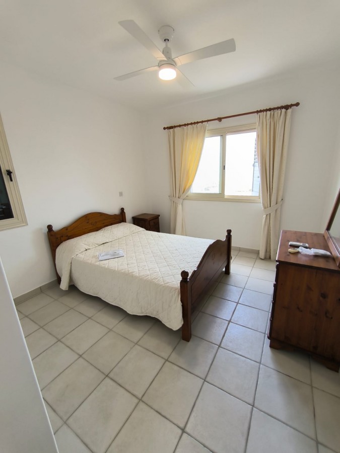 Apartment For Rent  in  Peyia