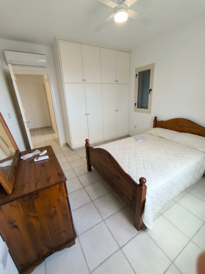 Apartment For Rent  in  Peyia