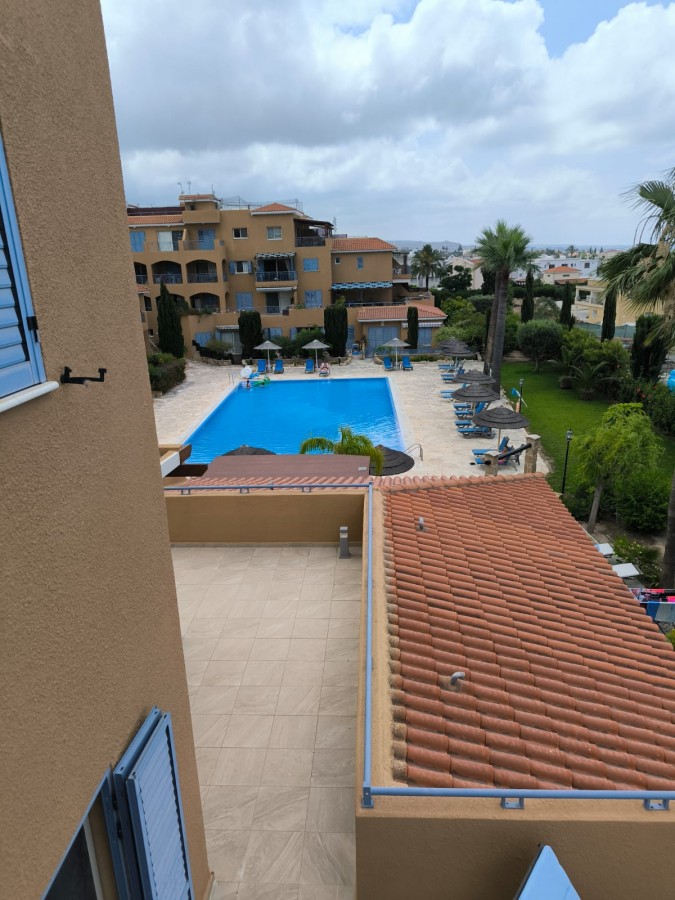 Apartment For Rent  in  Peyia